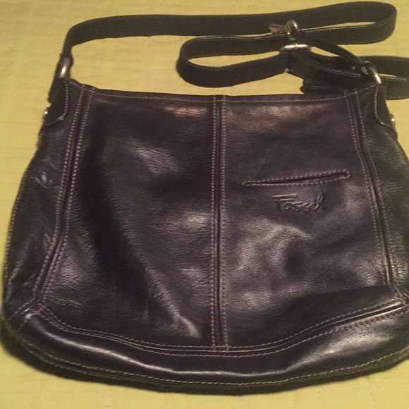 Fossil Mailbag purse - Picture 2 of 4